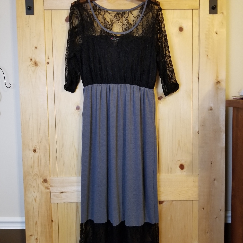 Delirious Los Angeles Lace Bodice Long Sleeve Maxi Dress